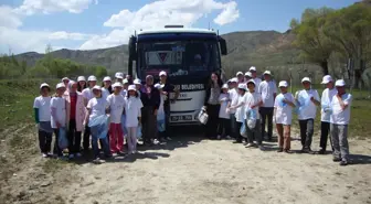 Pazaryolu'nda Öğrencilerden 'Çevreyi Hor Gören Geleceği Zor Görür' Projesi…