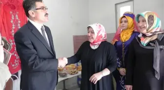 Vali Turhan Köyde Açılan, 'Sim Sırma' Kursunu Ziyaret Etti