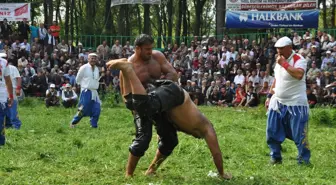 Alaçam Geyikkoşan Güreşleri'ni Şaban Yılmaz Kazandı