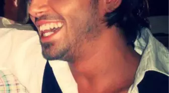 Oyuncu Halit Arslan, Bıçaklanarak Öldürüldü