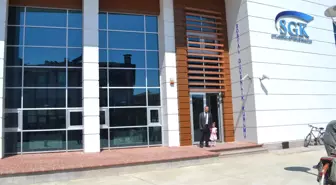 Kula SGK Müdürlüğü Yeni Binasına Taşındı