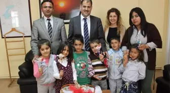 Minik Kardelenlerden Müdür Kına'ya Ziyaret