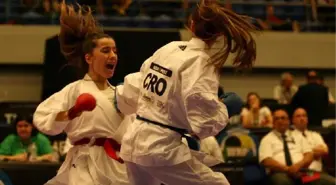 Karate Şampiyonası Başladı