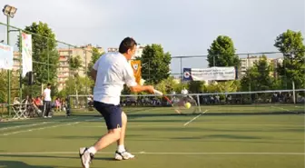 Diyarbakır'da 'Bahar Tenis Turnuvası' Başladı