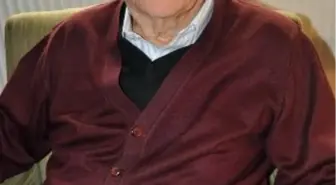 Eski İstanbul Büyükşehir Belediye Başkanı Ahmet İsvan'ın Eşi Vefat Etti