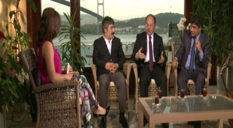 Milletvekili Akdağ ve Sanatçı Erkal, Aynur Tartan'la 'Burada Hayat Var' Programının Konuğu Oldu