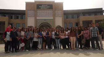 Korkuteli Lisesi Öğrencileri, Uluslar Arası Antalya Üniversitesi'ni Gezdi