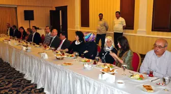 Akil İnsanlar Soruları Cevapladı