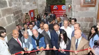 Yücel Çakmaklı'nın Adı Konağa Verildi