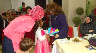 Tatvan Tadem Anneleri Unutmadı