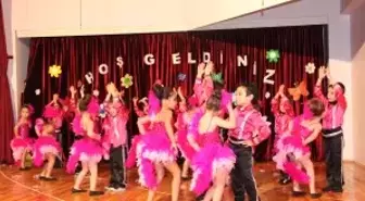 Erkan'lı Miniklerin İlk Mezuniyet Coşkusu