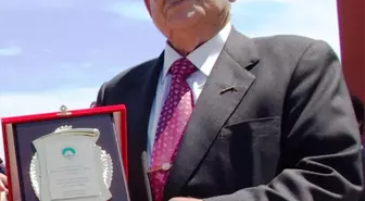 Hayırsever Reha Midilli Ölüm Yıl Dönümünde Unutulmadı