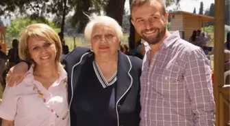 Avrupagöz Grubu'ndan Şehit Annelerine Destek