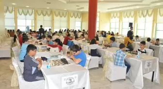 19 Mayıs Satranç Turnuvası
