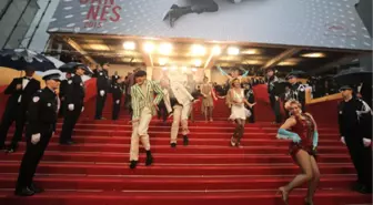Cannes'da Perde Böyle Açıldı