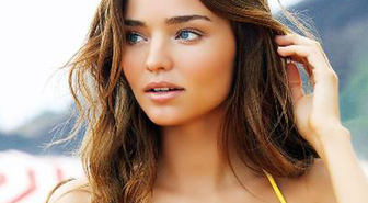 Miranda Kerr'den Türkçe Mesaj