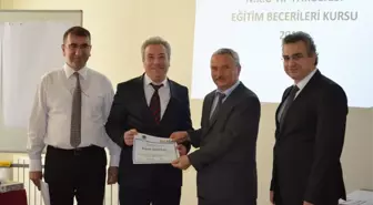 Nkü'de Eğitim Becerileri Kursu