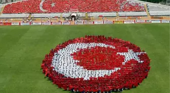 Mersin Milletvekilleri 19 Mayıs'ı Kutladı