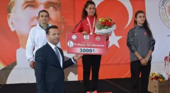 19 Mayıs Yarı Maratonu'nu Kenyalı Too Kazandı