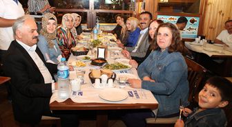 Düzce'de Hanımlar Lokali Açıldı