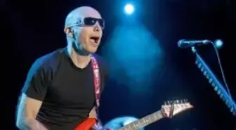 Sanatçının Dünya Turnesi İstanbul'dan Başladı