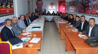 AK Parti İlçe Başkanları Toplantısı
