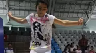 Jimnastik Müsabakaları Yapıldı