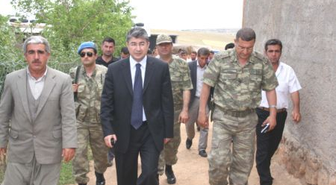 Ergani Kaymakamı Yılmaz, Husumetli Köylülerle Görüştü