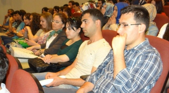 Kütahya'da 'Tarihten Günümüze Türk Dünyası ve Türkçe' Konulu Konferans