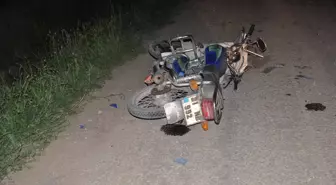 Elbistan'da Motosikletler Çarpıştı: 3 Yaralı