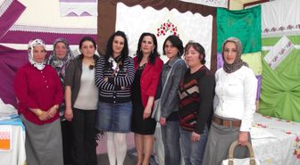 Kurs Görürken Ürettiklerini Sergilediler