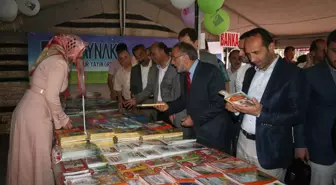 Ünye'de Kitaplar Görücüye Çıktı