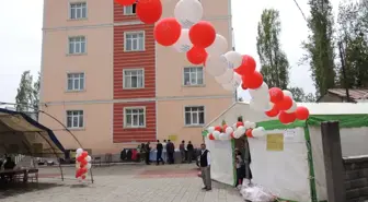Eleşkirt'te Öğrenciler Yararına Kermes Düzenlendi