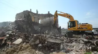 Ray Sokak'ta Yıkım Tamamlandı