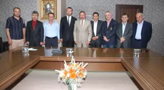 Kocaelispor Yeni Yönetiminden Doğan'a Ziyaret