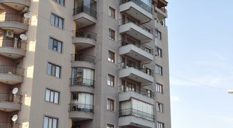 Çocuğuna Ameliyat Parası Bulamayınca İntihara Kalkıştı