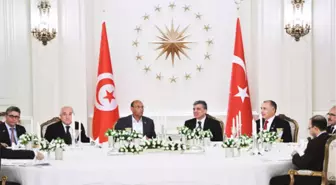 -Gül, Tunus Cumhurbaşkanı Merzuki Onuruna Yemek Verdi