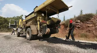 Bozulan Köy Yolları Özel İdare Tarafından Tamir Ediliyor