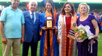 Giresun Üniversitesi'nde Mezuniyet Coşkusu