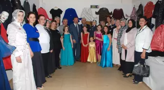 İZMEK Sergilerine Büyük İlgi Gösterildi