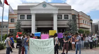 Kocaeli Üniversitesi'nde Final Boykotu