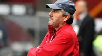 Trabzonspor Teknik Direktörü Akçay: 'Gençlere İnanıyorum'