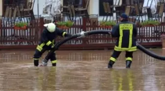 Almanya'da Sel Hayatı Olumsuz Etkiliyor