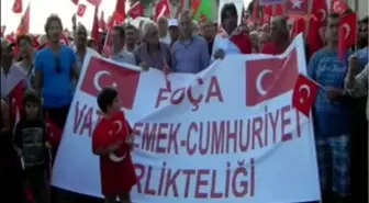 Foça'da 'Vatan, Emek ve Cumhuriyet' Mitingi