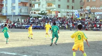 Diyarbakır'da Sokak Futbolu Turnuvası