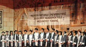 Mardin Artuklu Üniversitesi'nden Mezuniyet Töreni