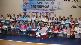 Başarılı Sporculara Ödül