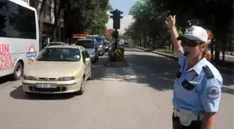 Edirne Trafiği Kadın Polislere Emanet