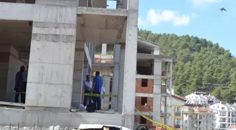 Kansere Yakalanan Kanadalı Kadın İntihar Etti