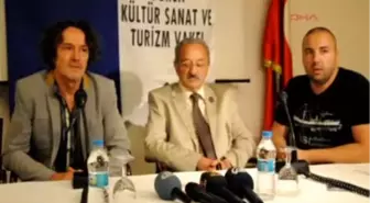 Bursa Bregoviç Mustafa Belgeselinin Müziklerini Yapmak İçin Hiç Tereddüt Etmedim Bregoviç Mustafa...